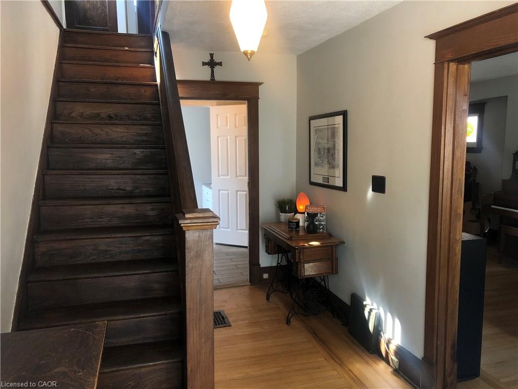 288 Park Row S, Hamilton, ON, L8K 2K5 - 4