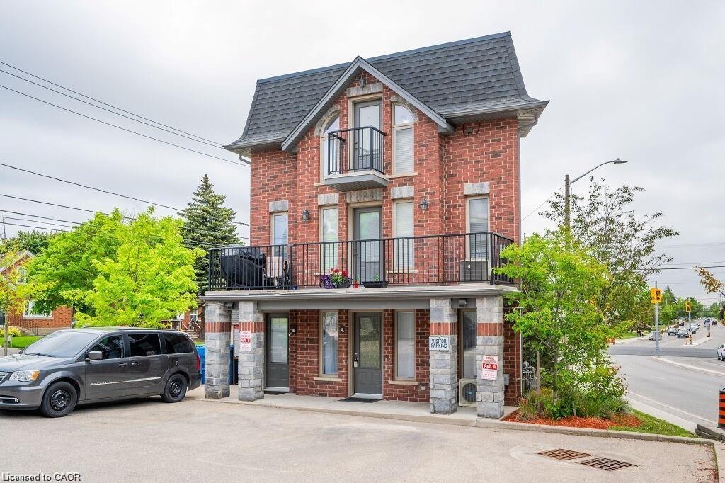 A-489 East Avenue, Kitchener, ON, N2H 1Z7