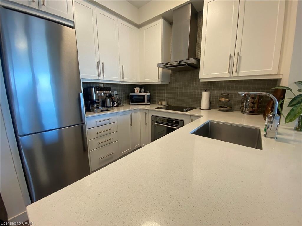 1106-2087 Fairview Street, Burlington, ON, L7R 0E5 - 3