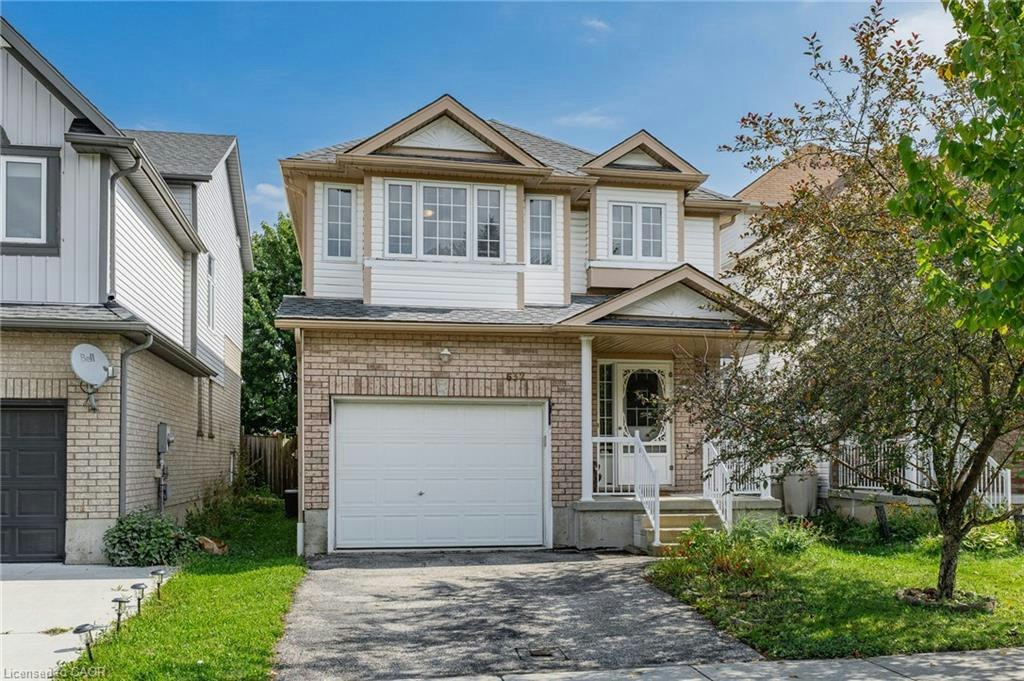 632 Violet Street, Waterloo, ON, N2V 2V9 - 2