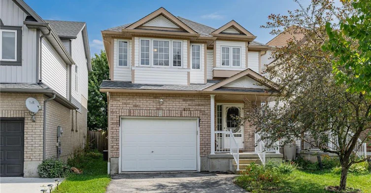 632 Violet Street, Waterloo, ON, N2V 2V9 - 2