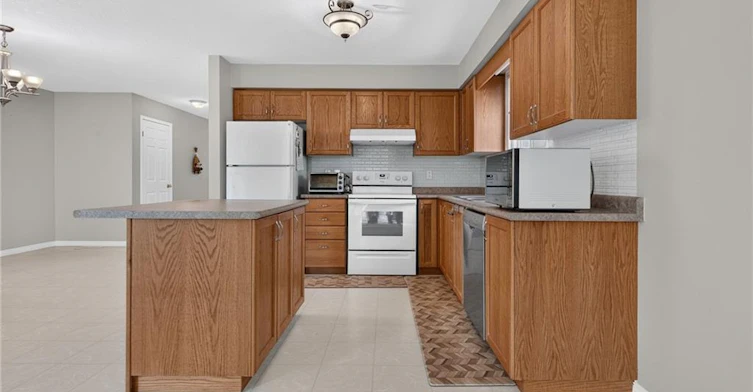 632 Violet Street, Waterloo, ON, N2V 2V9 - 21