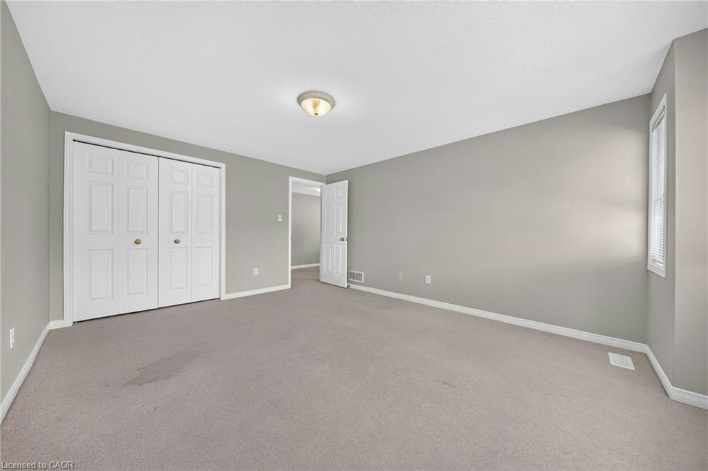 632 Violet Street, Waterloo, ON, N2V 2V9 - 35