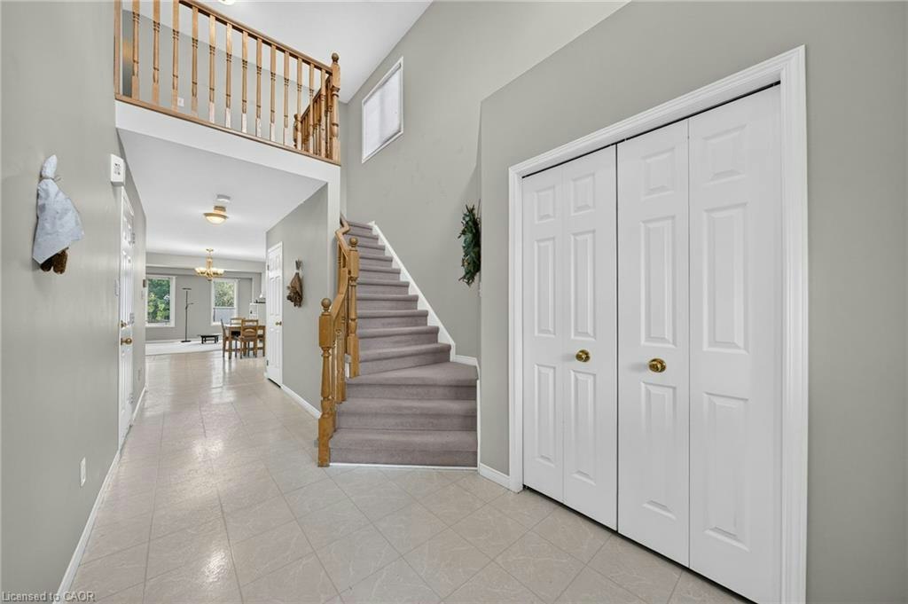 632 Violet Street, Waterloo, ON, N2V 2V9 - 9