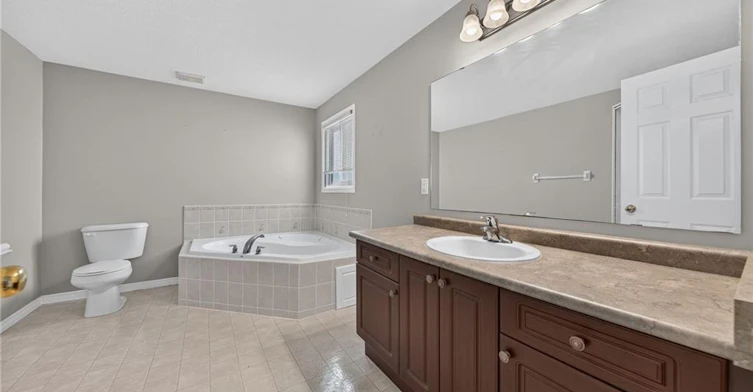 632 Violet Street, Waterloo, ON, N2V 2V9 - 42