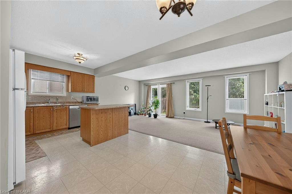 632 Violet Street, Waterloo, ON, N2V 2V9 - 13