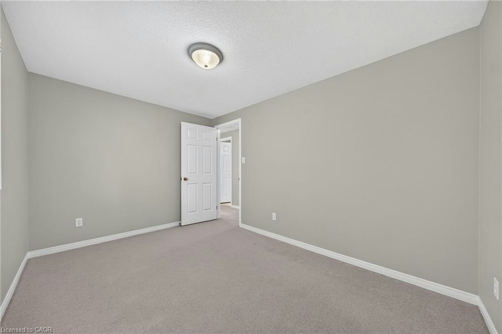 632 Violet Street, Waterloo, ON, N2V 2V9 - 37