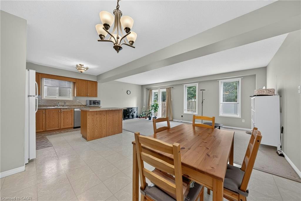 632 Violet Street, Waterloo, ON, N2V 2V9 - 12