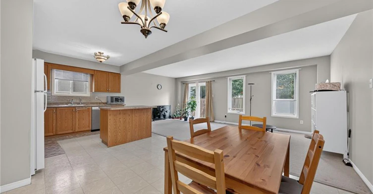 632 Violet Street, Waterloo, ON, N2V 2V9 - 12