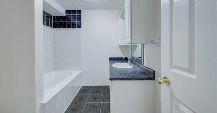 25 Idle Ridge Court, Kitchener, ON, N2A 3W3 - 11