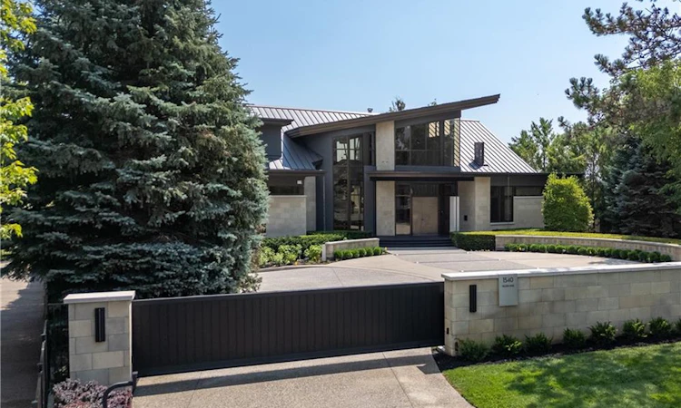 1540 Watersedge Road