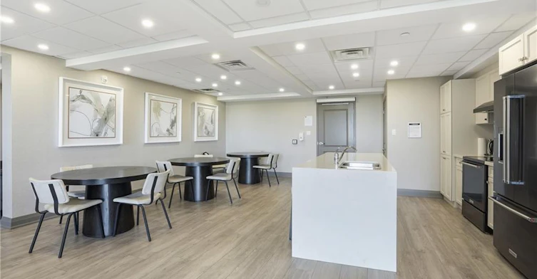 129-101 Shoreview Place, Hamilton, ON, L8E 0K2 - 27