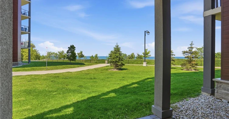 129-101 Shoreview Place, Hamilton, ON, L8E 0K2 - 2