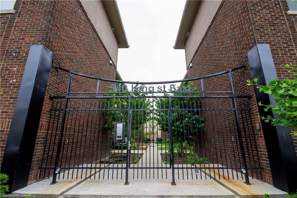 B8-540 King Street E, Hamilton, ON, L8N 1E2
