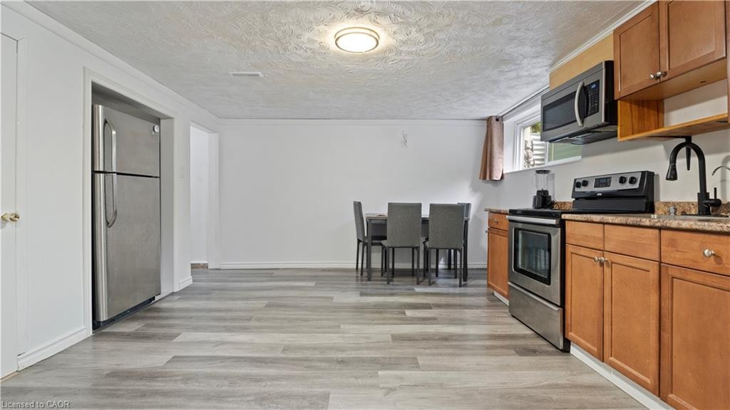 LOWER-48 Mcdonald Avenue, Cambridge, ON, N1R 4J2 - 5