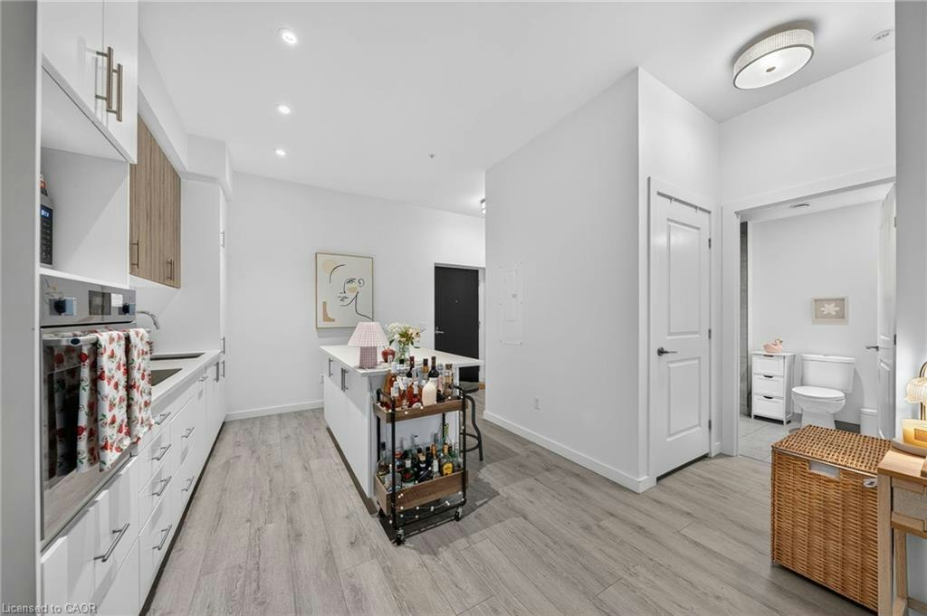 1512-181 King Street S, Waterloo, ON, N2J 0E7 - 11