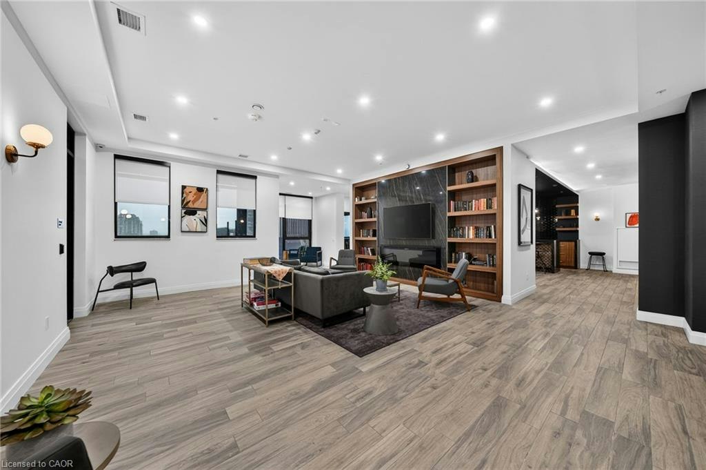 1512-181 King Street S, Waterloo, ON, N2J 0E7 - 35