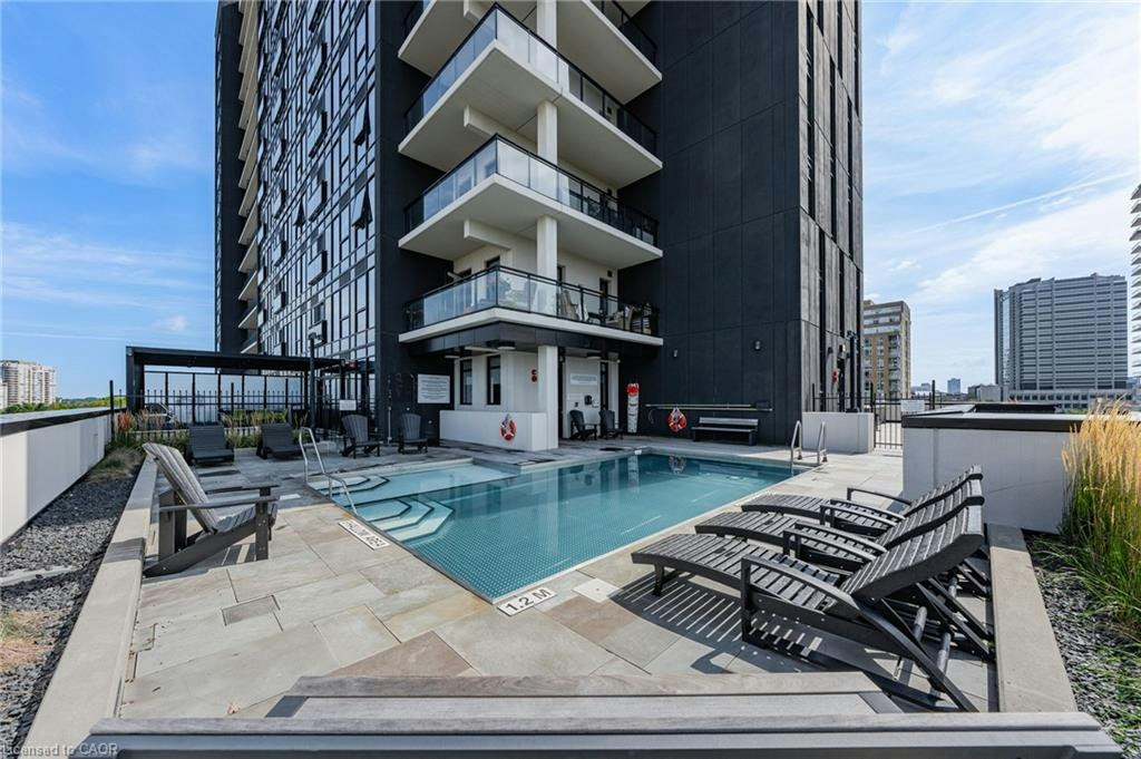 1512-181 King Street S, Waterloo, ON, N2J 0E7 - 2