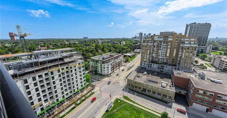 1512-181 King Street S, Waterloo, ON, N2J 0E7 - 30