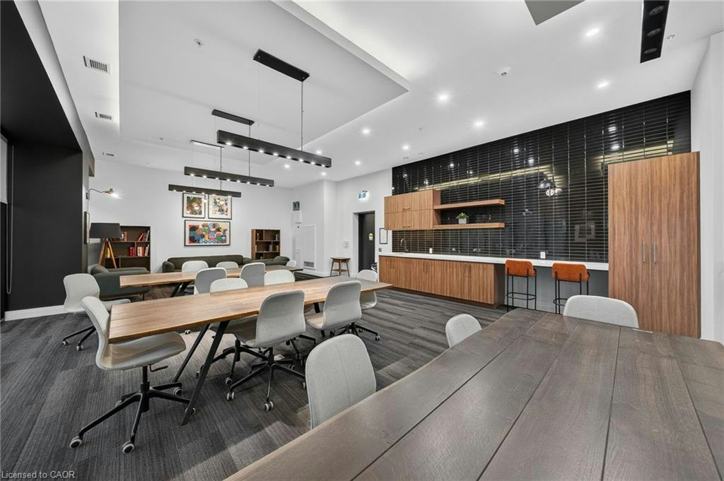 1512-181 King Street S, Waterloo, ON, N2J 0E7 - 43
