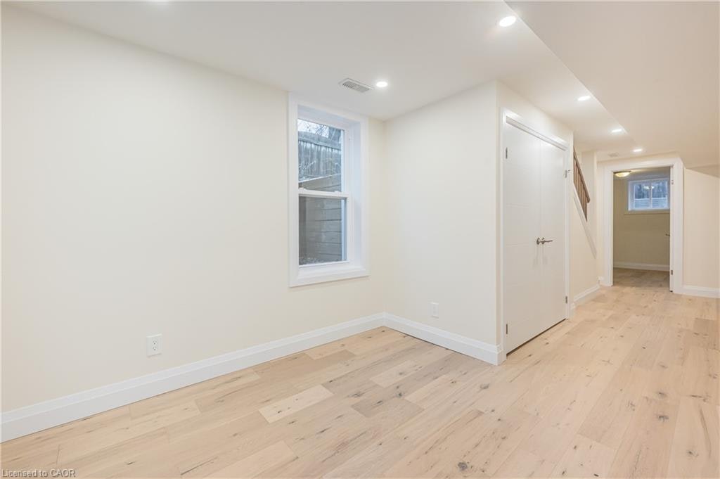 LOWER-348 Forest Hill Drive, Kitchener, ON, N2M 4H2 - 6