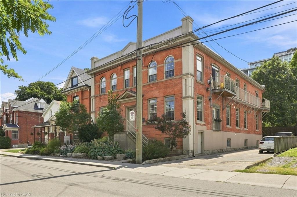 202-54 Alanson Street - 2