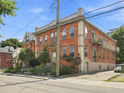 202-54 Alanson Street - 2