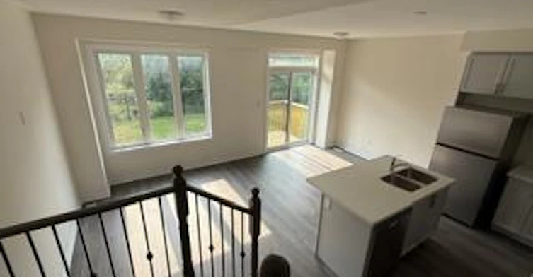 67 Watts Mews, Kawartha Lakes, ON, K9V 5Z5 - 7