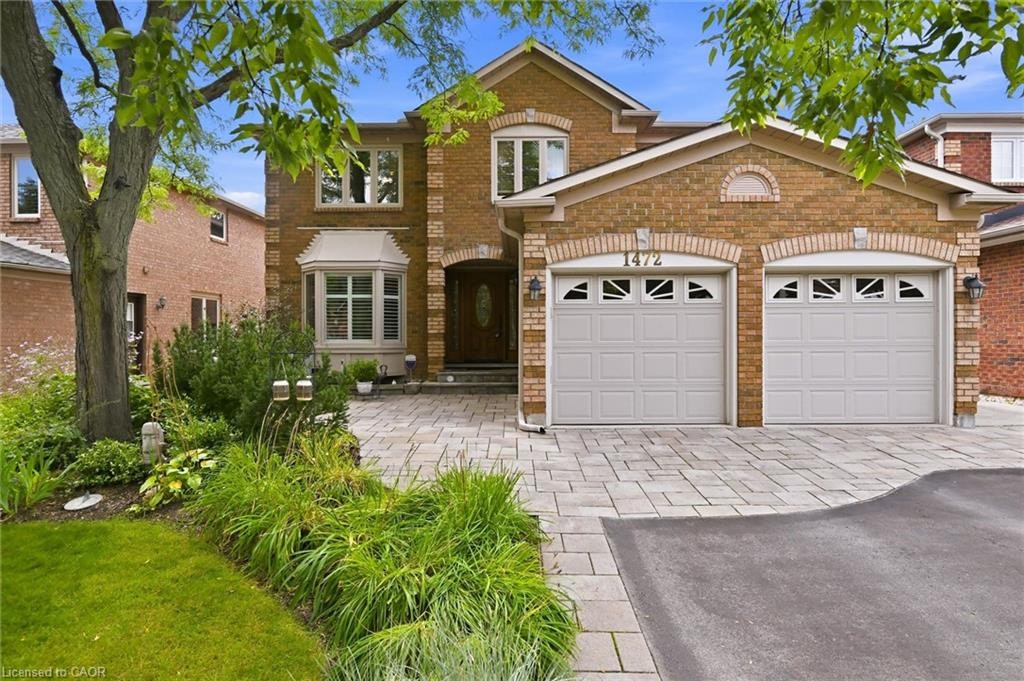 1472 Livery Lane, Oakville, ON, L6M 2Y8