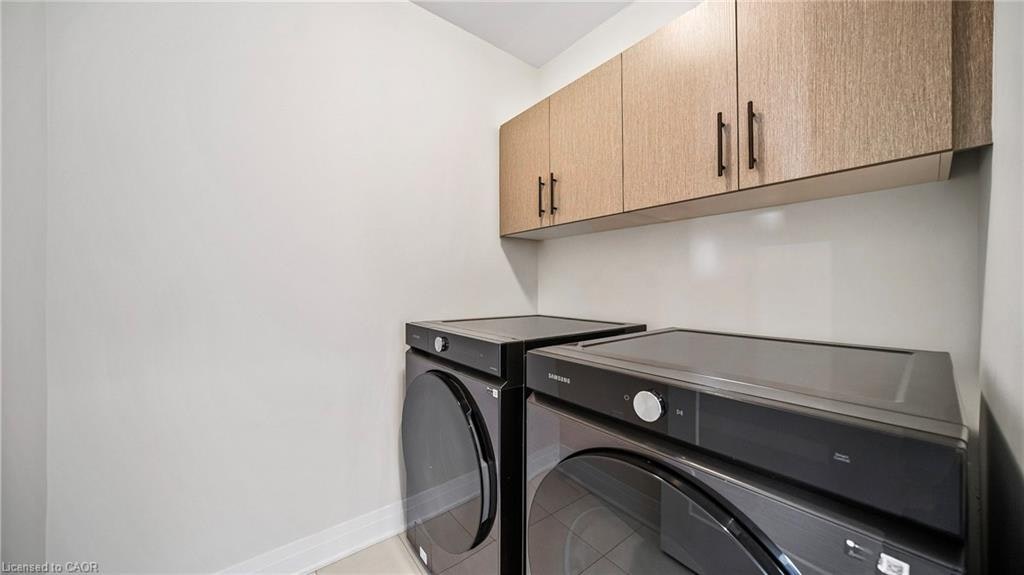 102 Settlers Road E, Oakville, ON, L6H 7W5 - 17