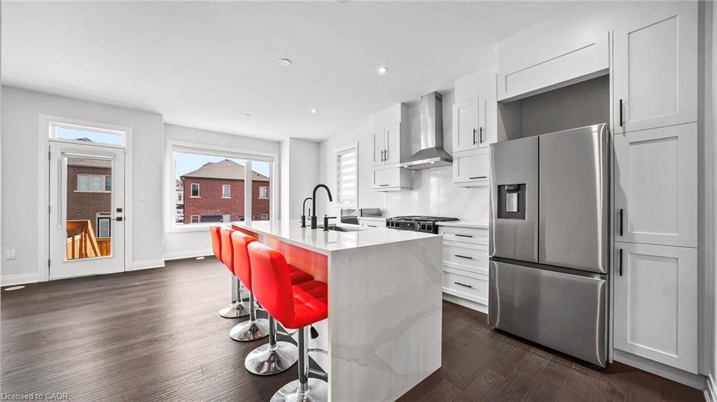 102 Settlers Road E, Oakville, ON, L6H 7W5 - 10