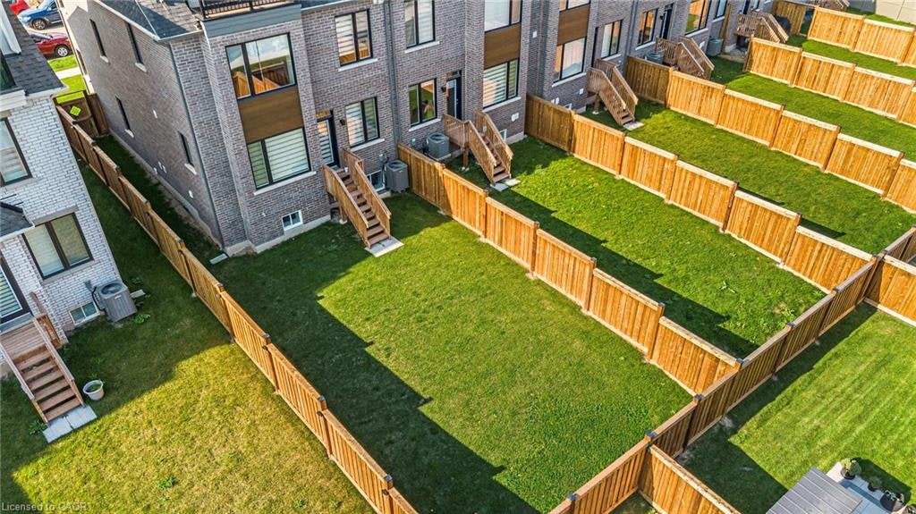 102 Settlers Road E, Oakville, ON, L6H 7W5 - 35