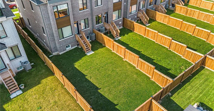 102 Settlers Road E, Oakville, ON, L6H 7W5 - 35