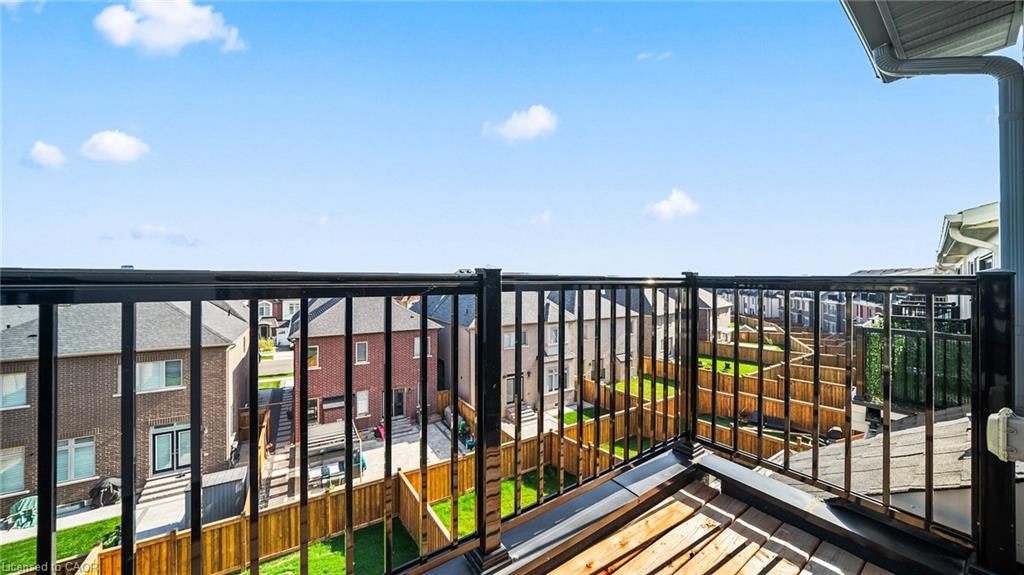 102 Settlers Road E, Oakville, ON, L6H 7W5 - 27