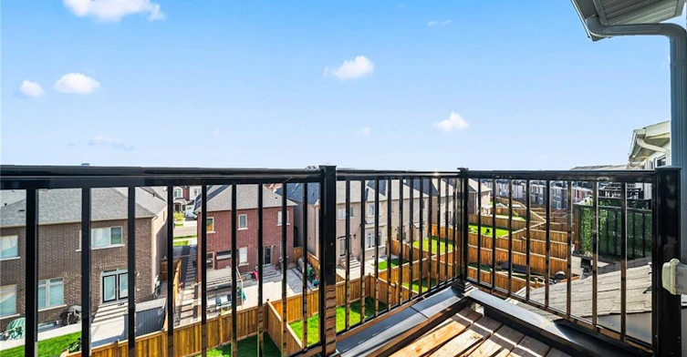 102 Settlers Road E, Oakville, ON, L6H 7W5 - 27