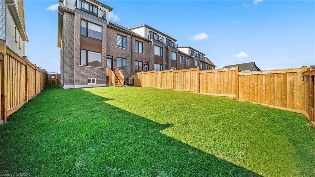 102 Settlers Road E, Oakville, ON, L6H 7W5 - 33
