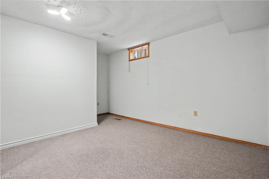 14 Indian Crescent, Hamilton, ON, L8V 4V6 - 12