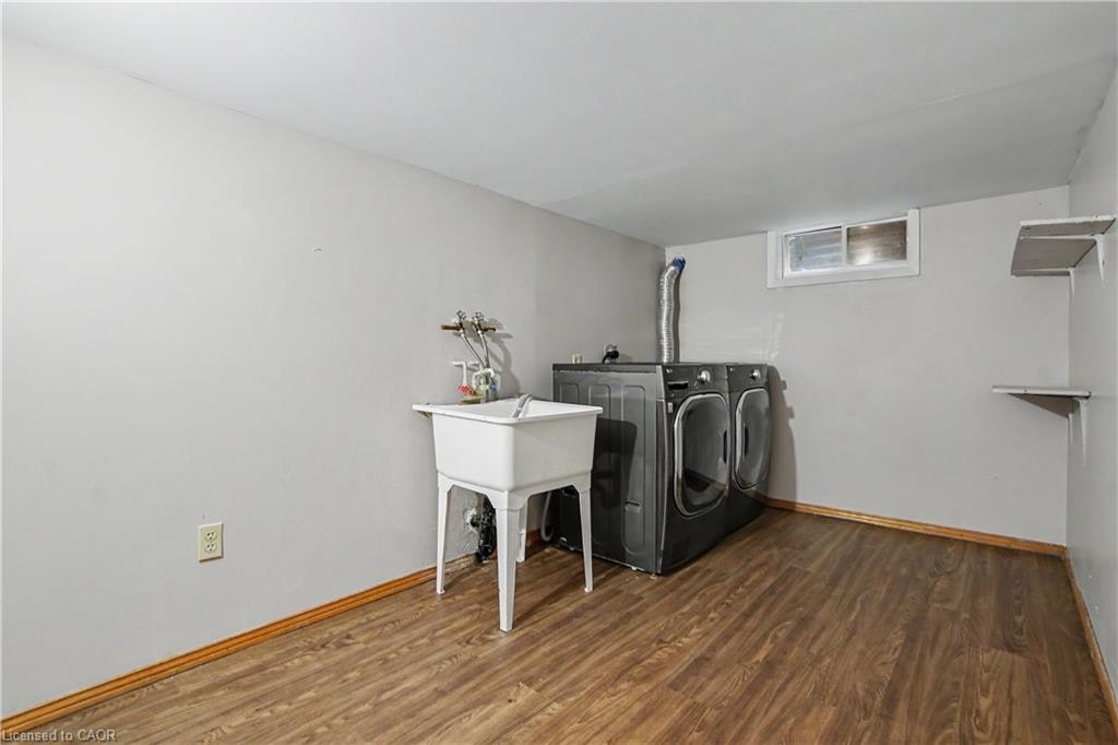 14 Indian Crescent, Hamilton, ON, L8V 4V6 - 14