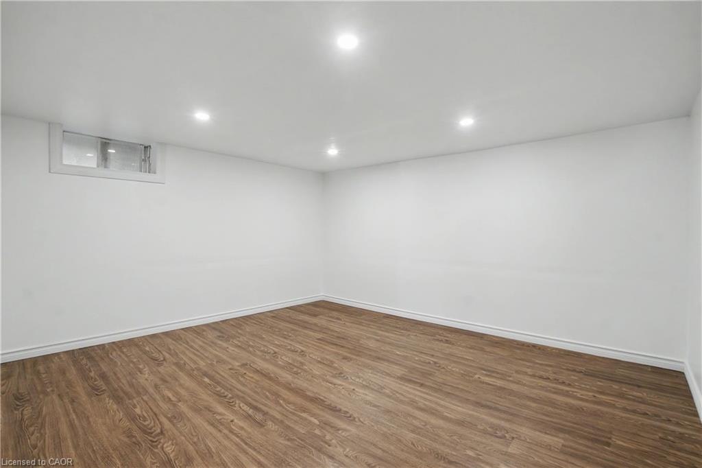 14 Indian Crescent, Hamilton, ON, L8V 4V6 - 15