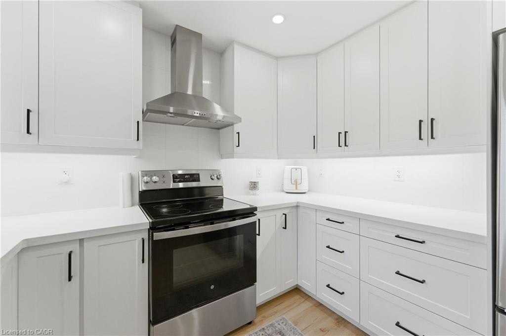 UPPER-82 Cumming Court, Hamilton, ON, L9G 1V3 - 9