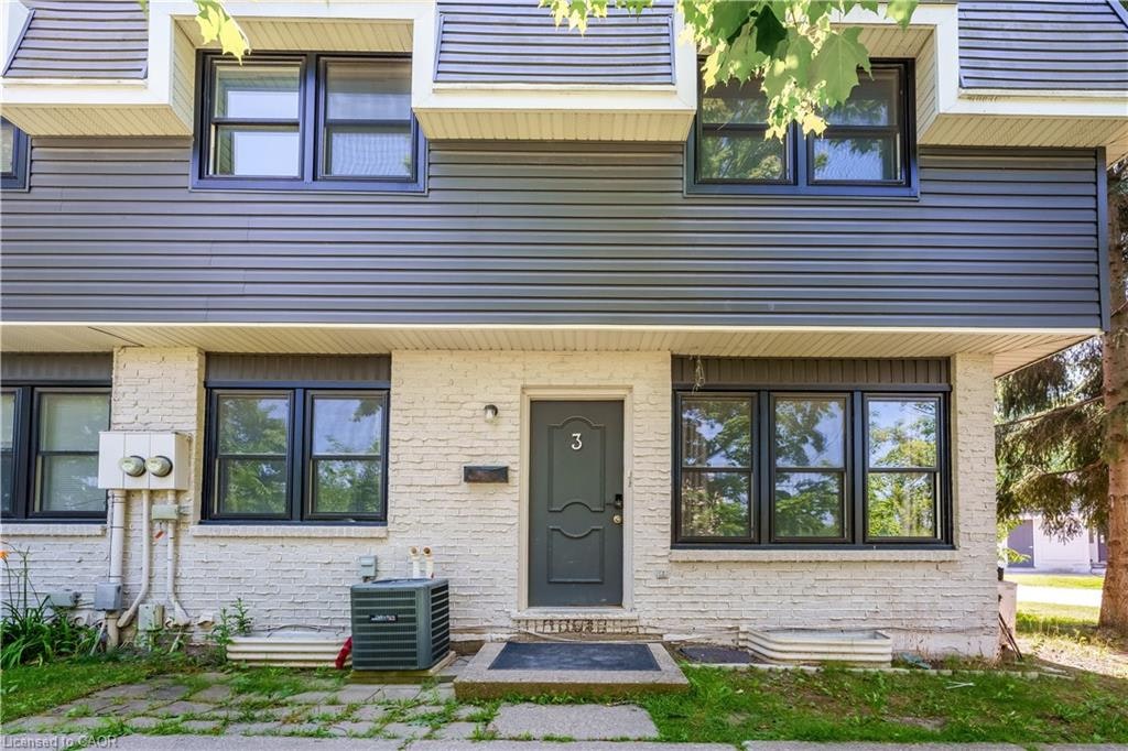 3-513 Quiet Place, Waterloo, ON, N2L 5L6