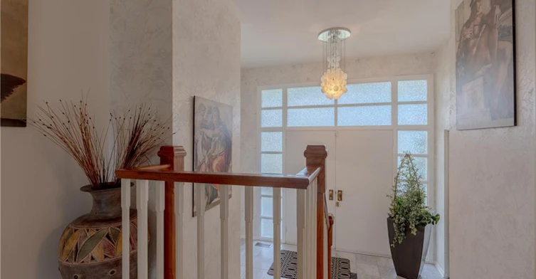 1129 Scenic Drive, Hamilton, ON, L9C 1H8 - 6