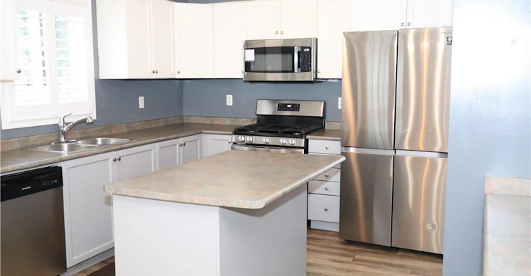 Upper-116 Blackburn Drive, Brantford, ON, N3T 6S2 - 9
