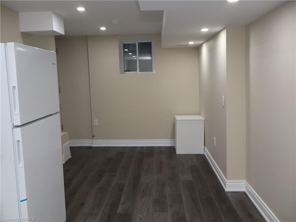 Lower-116 Blackburn Drive, Brantford, ON, N3T 6S2 - 8