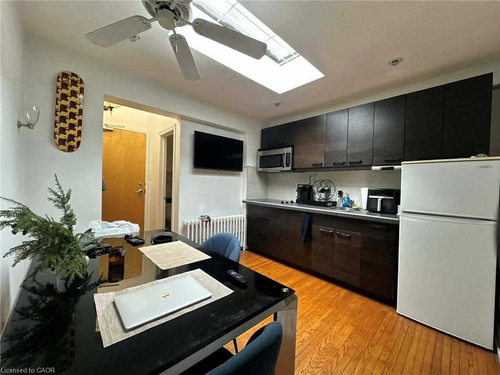 3-237 James Street N, Hamilton, ON, L8R 2L2