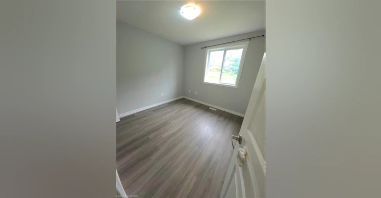 998 Mapleridge Street, London, ON, N6H 0A6 - 14