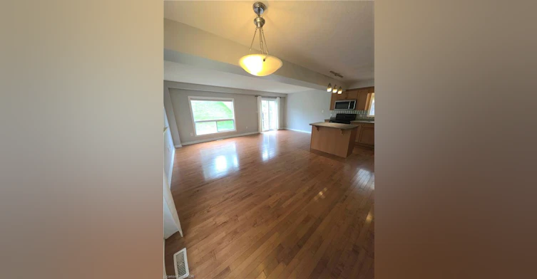 998 Mapleridge Street, London, ON, N6H 0A6 - 3