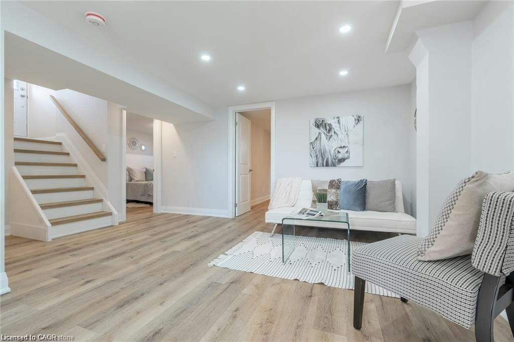 Lower-213 Thorner Drive, Hamilton, ON, L8V 2M5 - 4