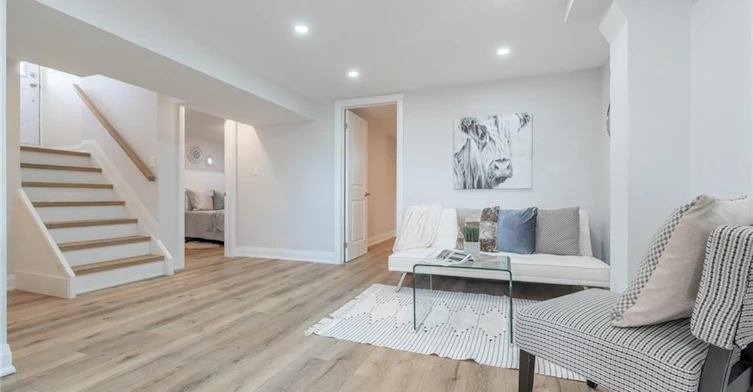 Lower-213 Thorner Drive, Hamilton, ON, L8V 2M5 - 4