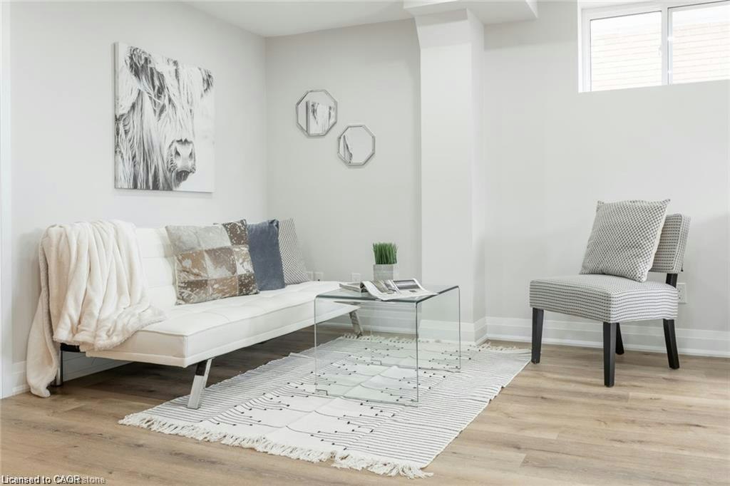 Lower-213 Thorner Drive, Hamilton, ON, L8V 2M5 - 5